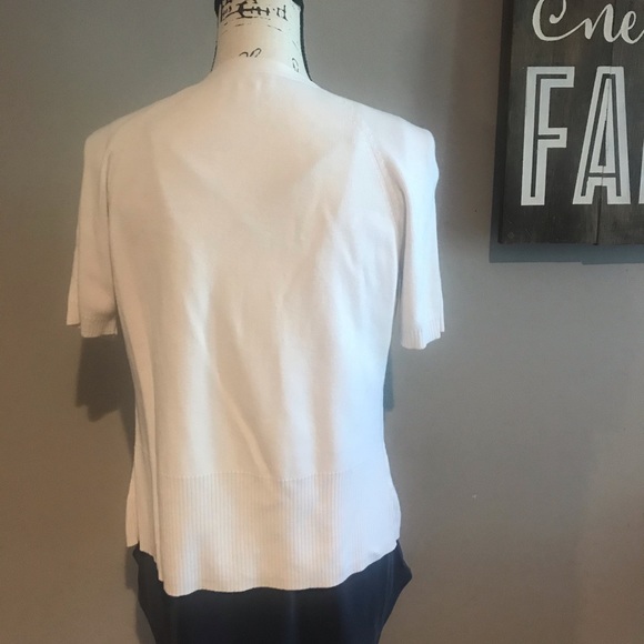 🌺Ann Taylor Loft M white cardigan perfect ! - Picture 6 of 7